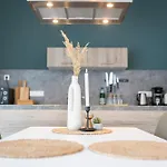 Residenz - Windbrecher - Terrasse - Sauna - Parkplatz * Бад-Цвишенан