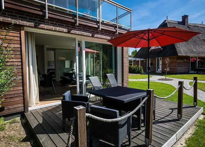 Residenz - Windbrecher - Terrasse - Sauna - Parkplatz *